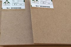 如何区密度板和刨花板的类型,哪个更耐用?